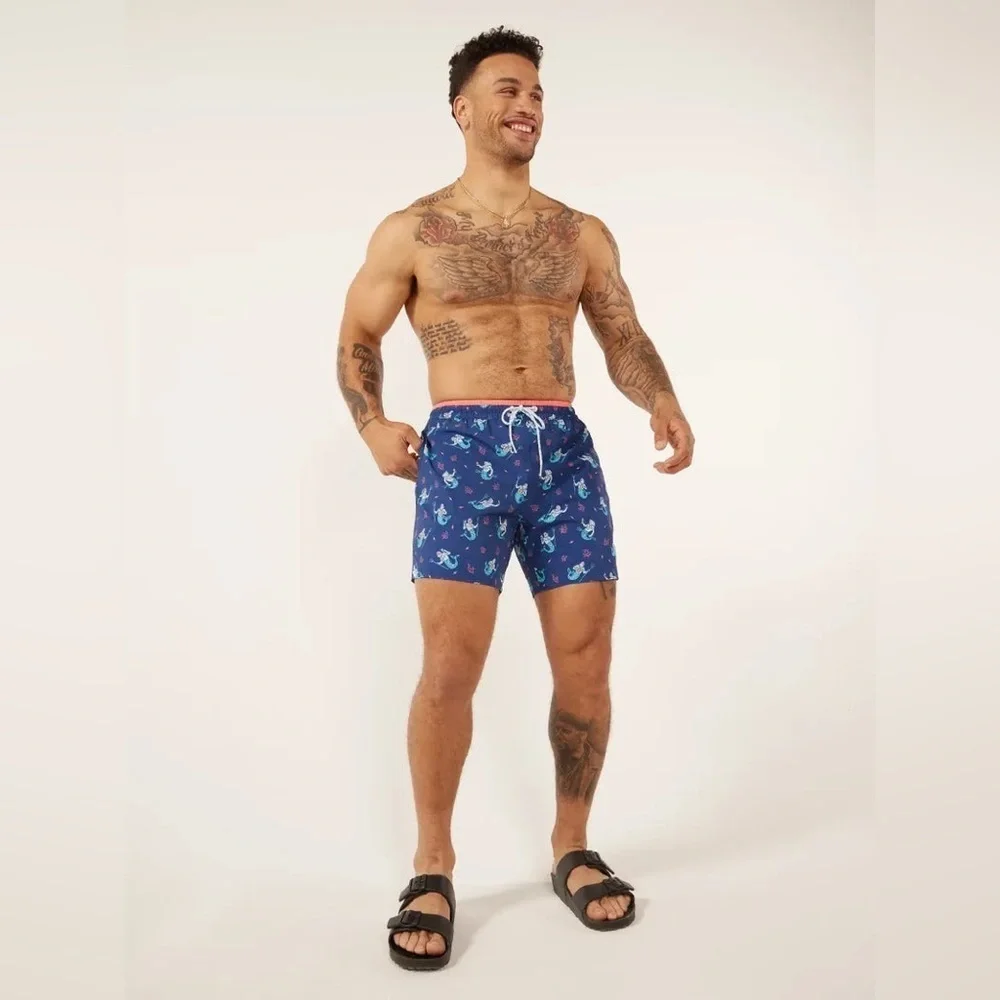 Chubbies ‘Triton of the Seas” Swim Trunks. 5.5” inseam. NWT!